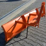 Pług do śniegu na podnośnik do Kuboty c330 c360 - Gallery Image 3