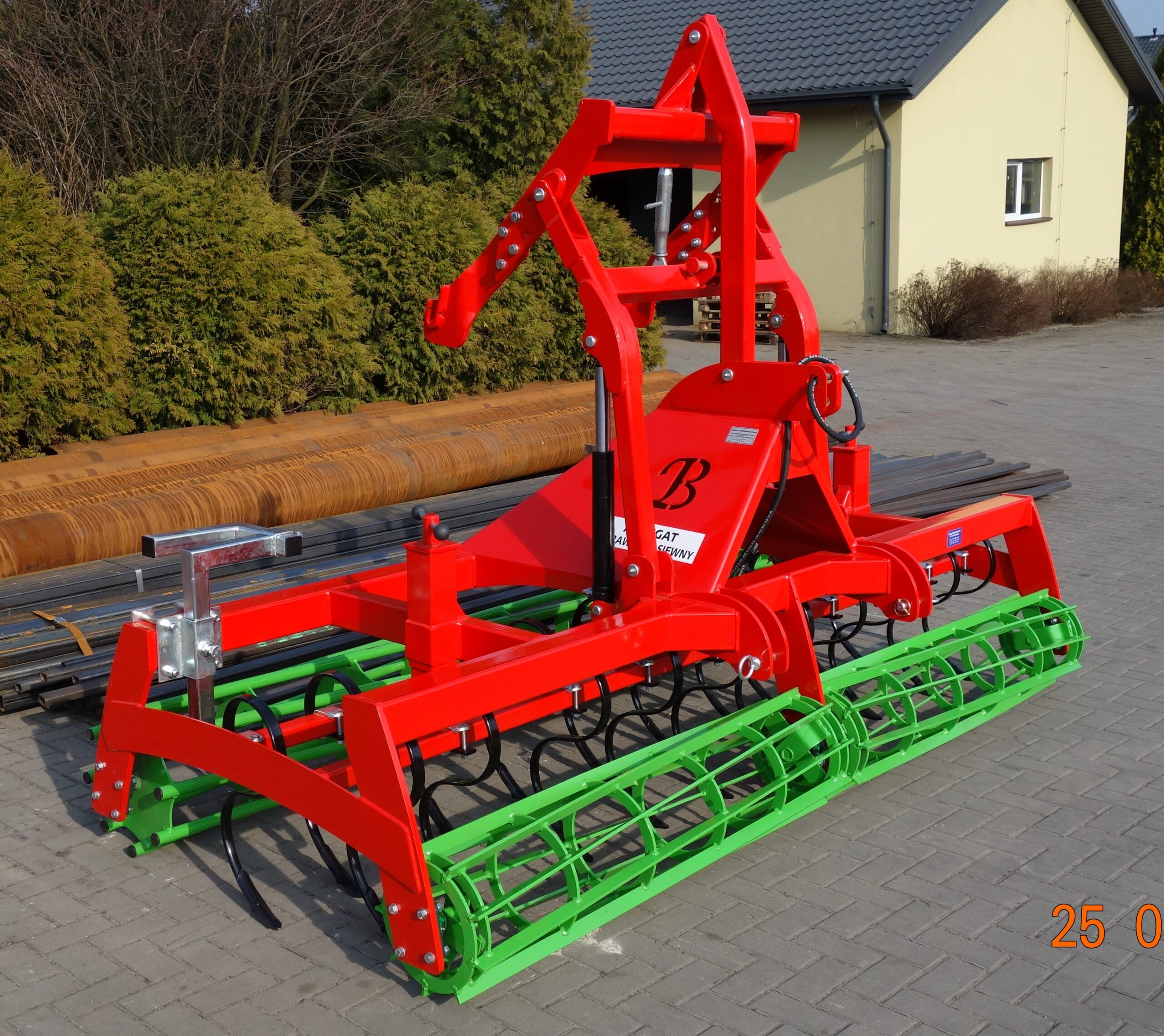 Agregat uprawowo siewny JBM