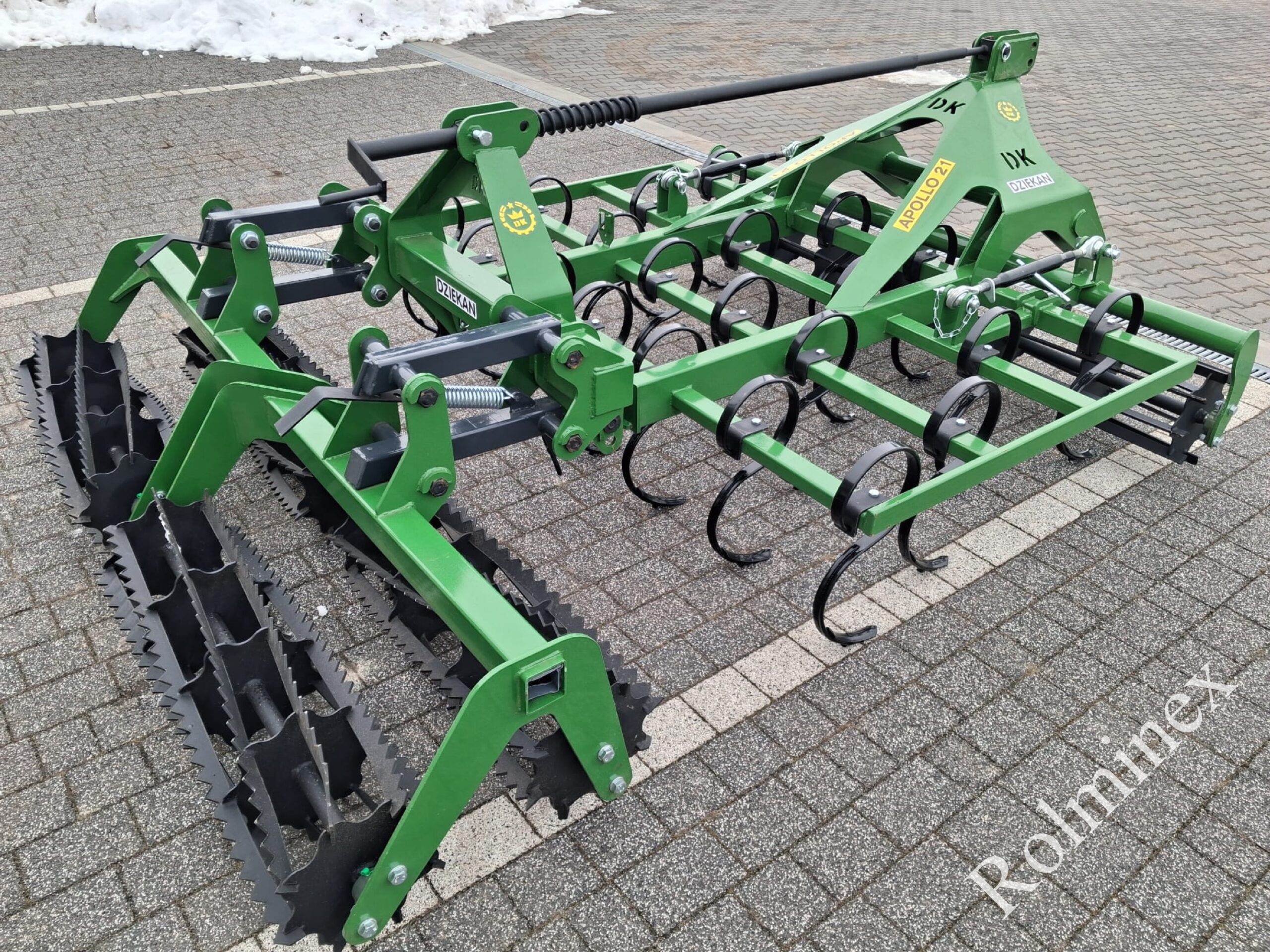 Agregat APOLLO z wałem z przodu